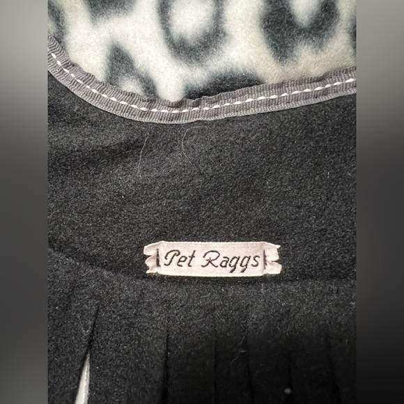 Designer Handmade Fleece Jacket with Collar. - Picture 9 of 9